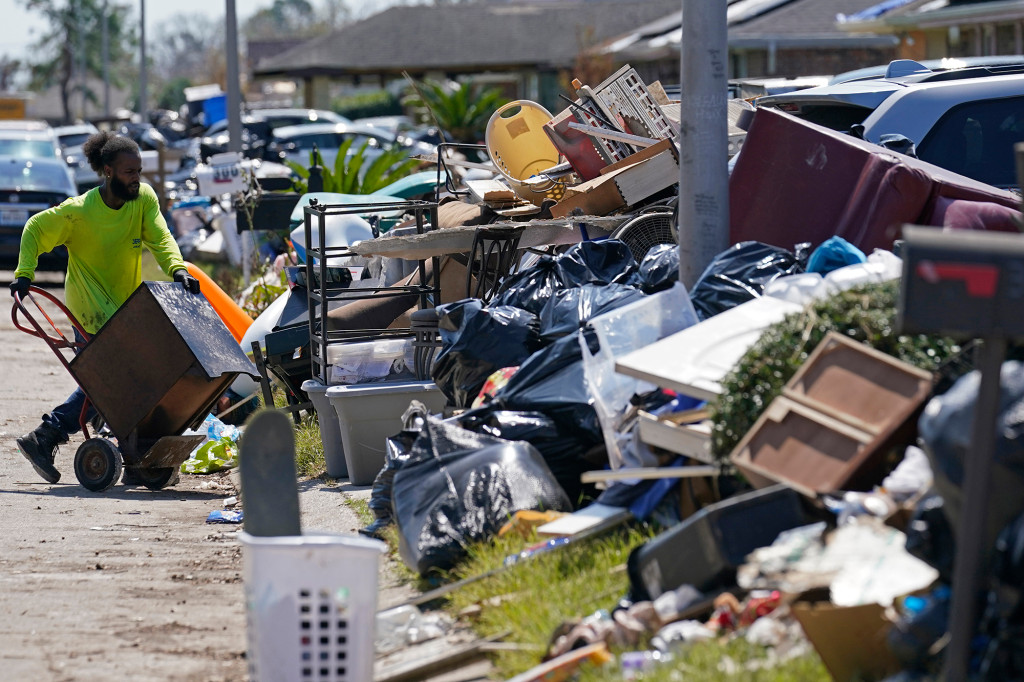 Get ready for the left’s climate-change ‘emergency’
lockdowns 1