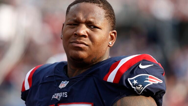 Trent Brown, Josh Uche questionable for Patriots vs.
Saints 1