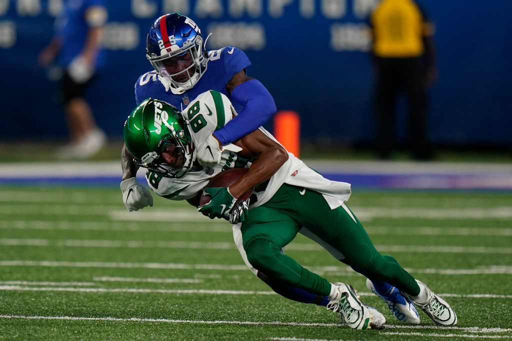 Jets’ receiver depth up in the air before season
opener 1