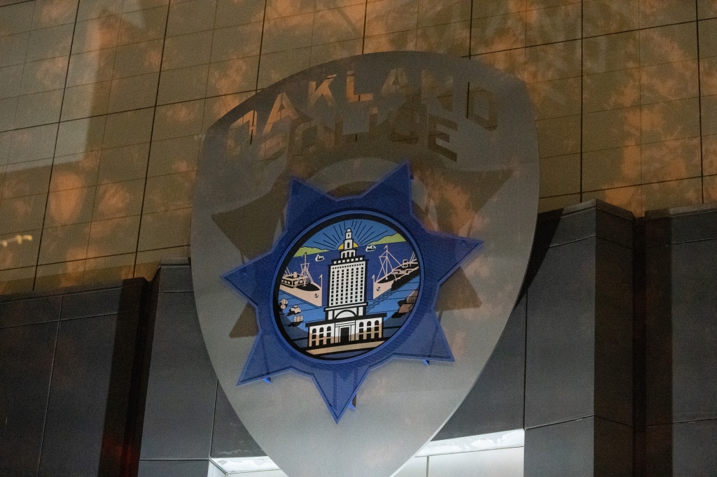 Officers disciplined in wake of Oakland police Instagram
investigation 1