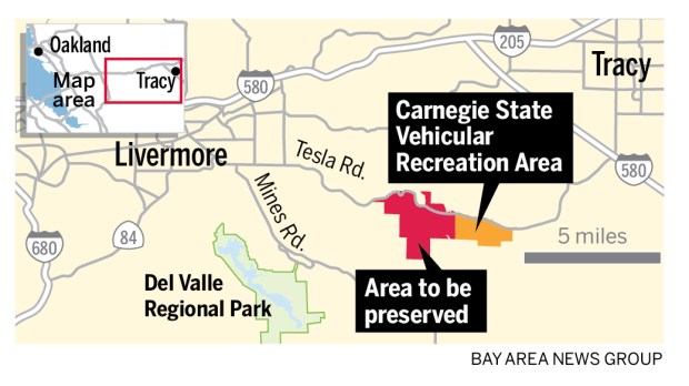 Over 3,000 acres of East Bay open space to be preserved as
state park in $31 million deal 1