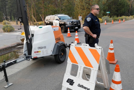 Highway 50 toward South Lake Tahoe reopens for first time in
a month 1