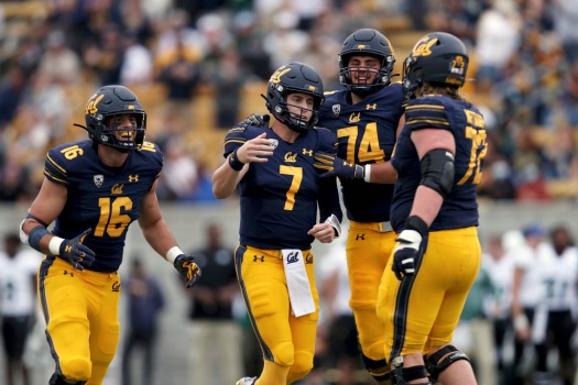 Cal Bears warm up for Pac-12 opener by rolling against Sac
State 1