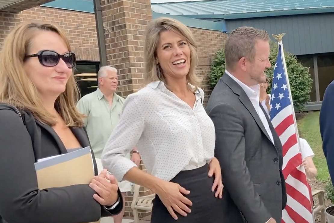Charges Dropped Against NY Radio Talker Arrested for
'Improper' Masking at School Board Meeting 1