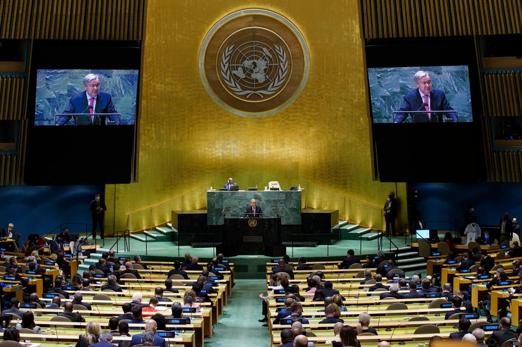 ‘The world must wake up’: Tasks daunting as UN meeting
opens 1