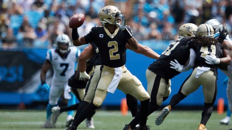 We all know what’s coming up, but the Patriots must focus on
the Saints right now 1
