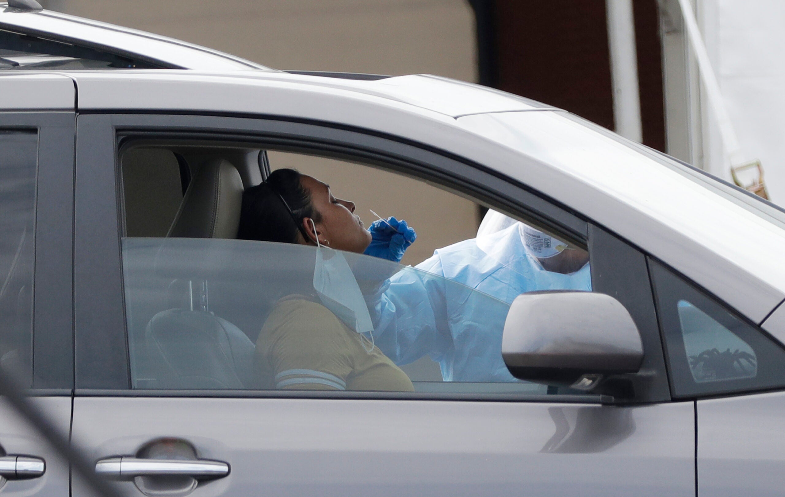 Mass. reports 4,095 new COVID-19 cases, 14 new deaths over 3
days 1