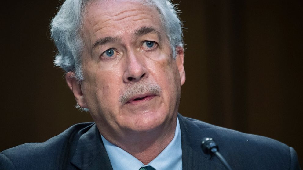 Officer accompanying CIA chief develops 'Havana'
symptoms 1