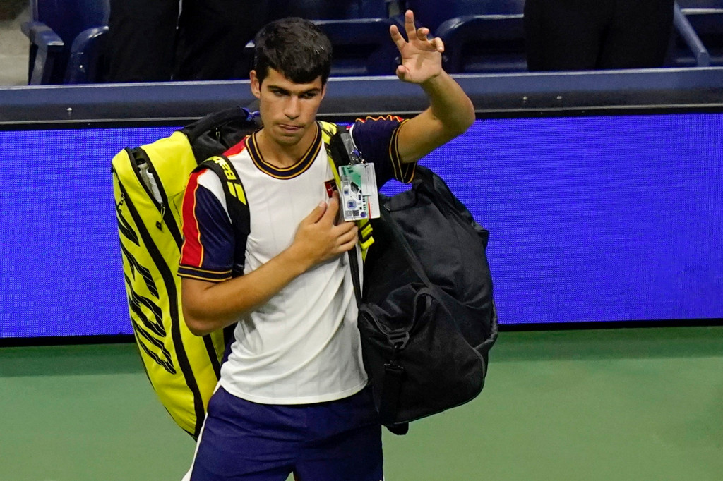 Carlos Alcaraz’s US Open retirement left John McEnroe in
disbelief 1