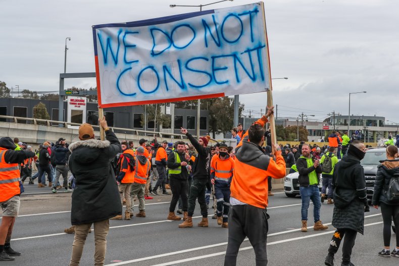Vaccine Mandate Protests Lead to at Least 60 Arrests,
Construction Shut Downs in Australia 1