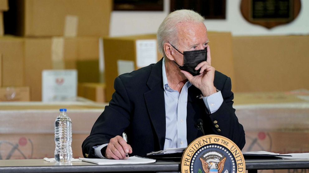 Biden to lay out new strategy against delta variant of
COVID-19 1