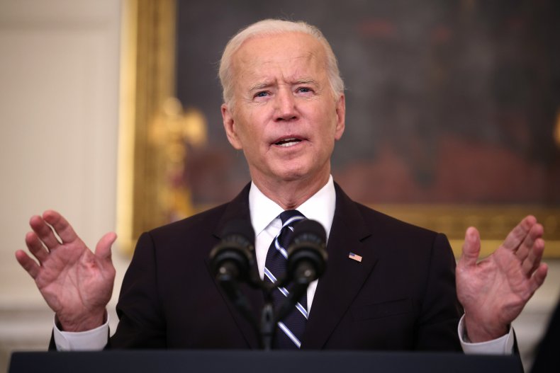 Biden Does U-Turn on Vaccine Mandates Two Months After
Declaring Independence from COVID-19 1