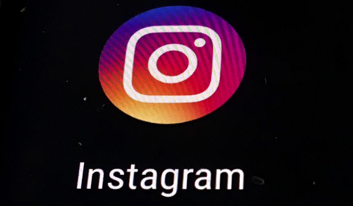 Sen. Blumenthal's office posed as teenage girl on Instagram
to learn about potential harm 1