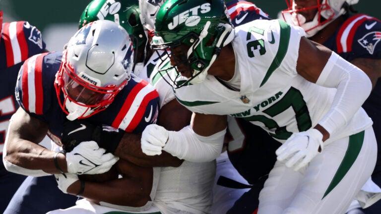 3 takeaways as Patriots slog to win over outmatched
Jets 1