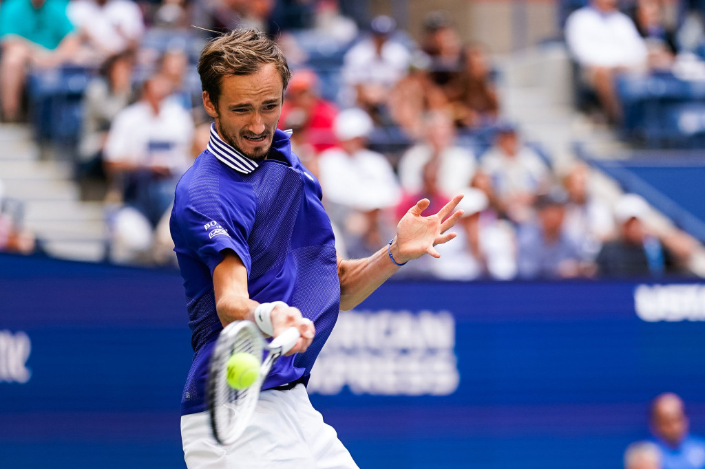 Daniil Medvedev rolls past Felix Auger-Aliassime into US
Open final 1