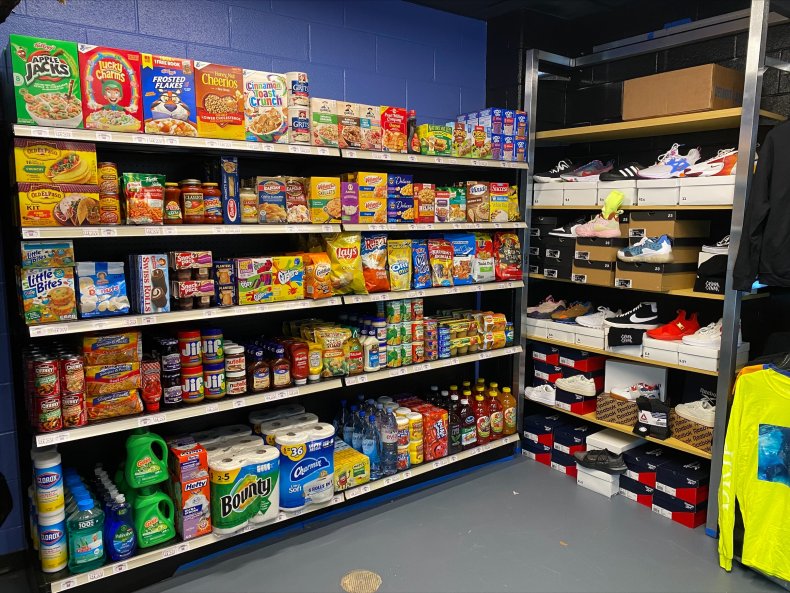 'We Opened a Free Grocery Store in a School' 1