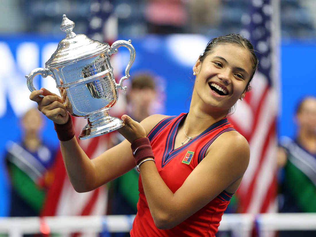 How Emma Raducanu, 18-Year-Old US Open Winner, Made Tennis
History 1