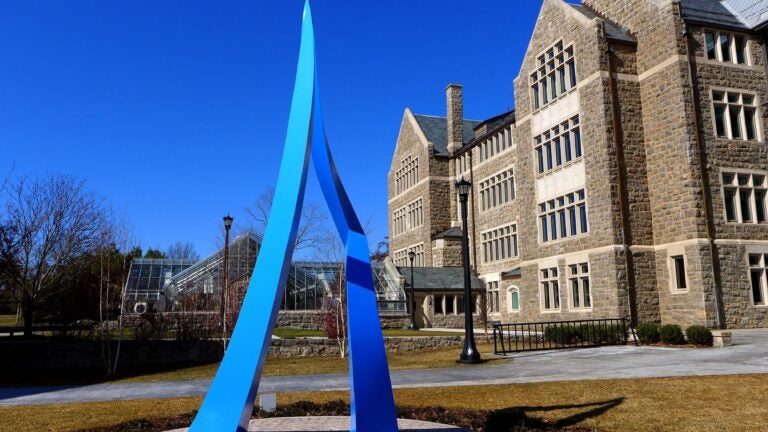 Connecticut College goes remote after COVID-19
outbreak 1