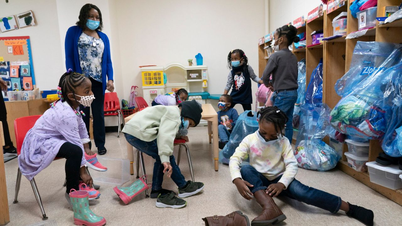 More NYC child care workers must get COVID-19
vaccination, Mayor de Blasio says 1