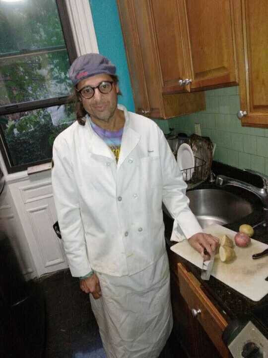 NYC waiter who lost job opens cafe from his fourth-floor
apartment 1