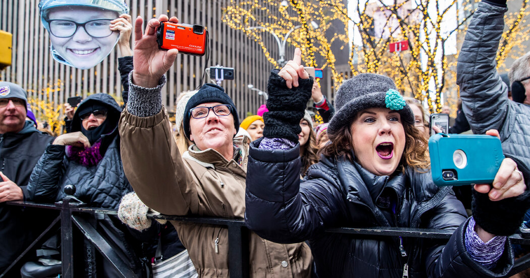 Macy's to Require Masks and Vaccinations for Thanksgiving
Day Parade 1
