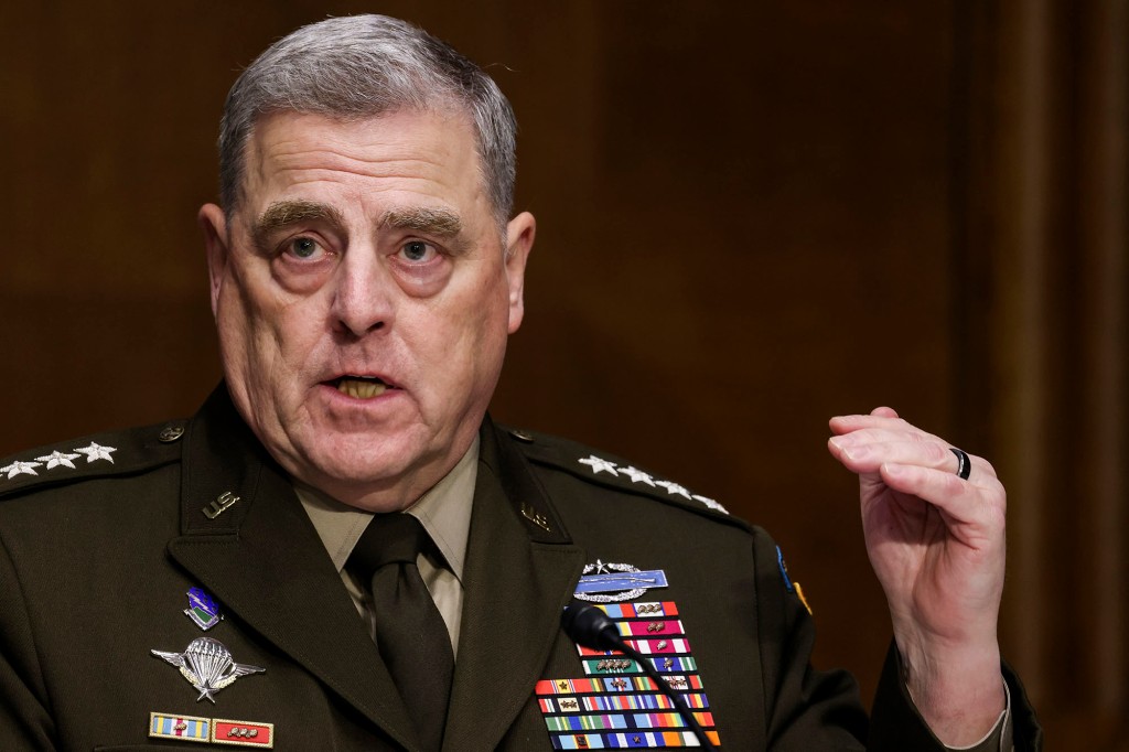 Milley’s perfidy is more proof the ruling class couldn’t
care less about democracy 1