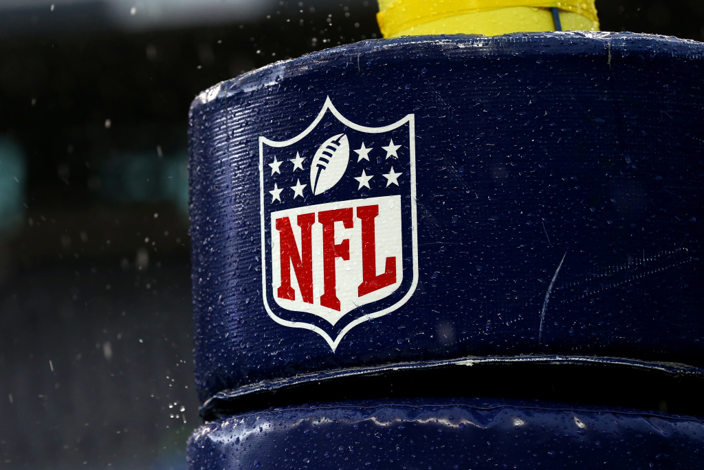 NFLPA calls for daily COVID-19 testing for all
players 1