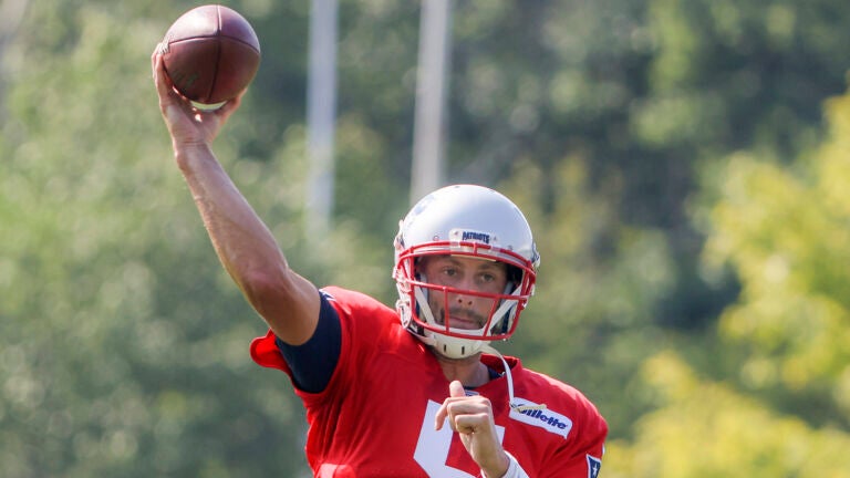 Patriots sign 15 players to practice squad; more moves
coming 1