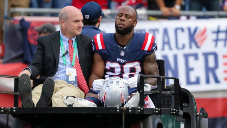 James White injury: What Patriots said after RB was carted
off field vs. Saints 1