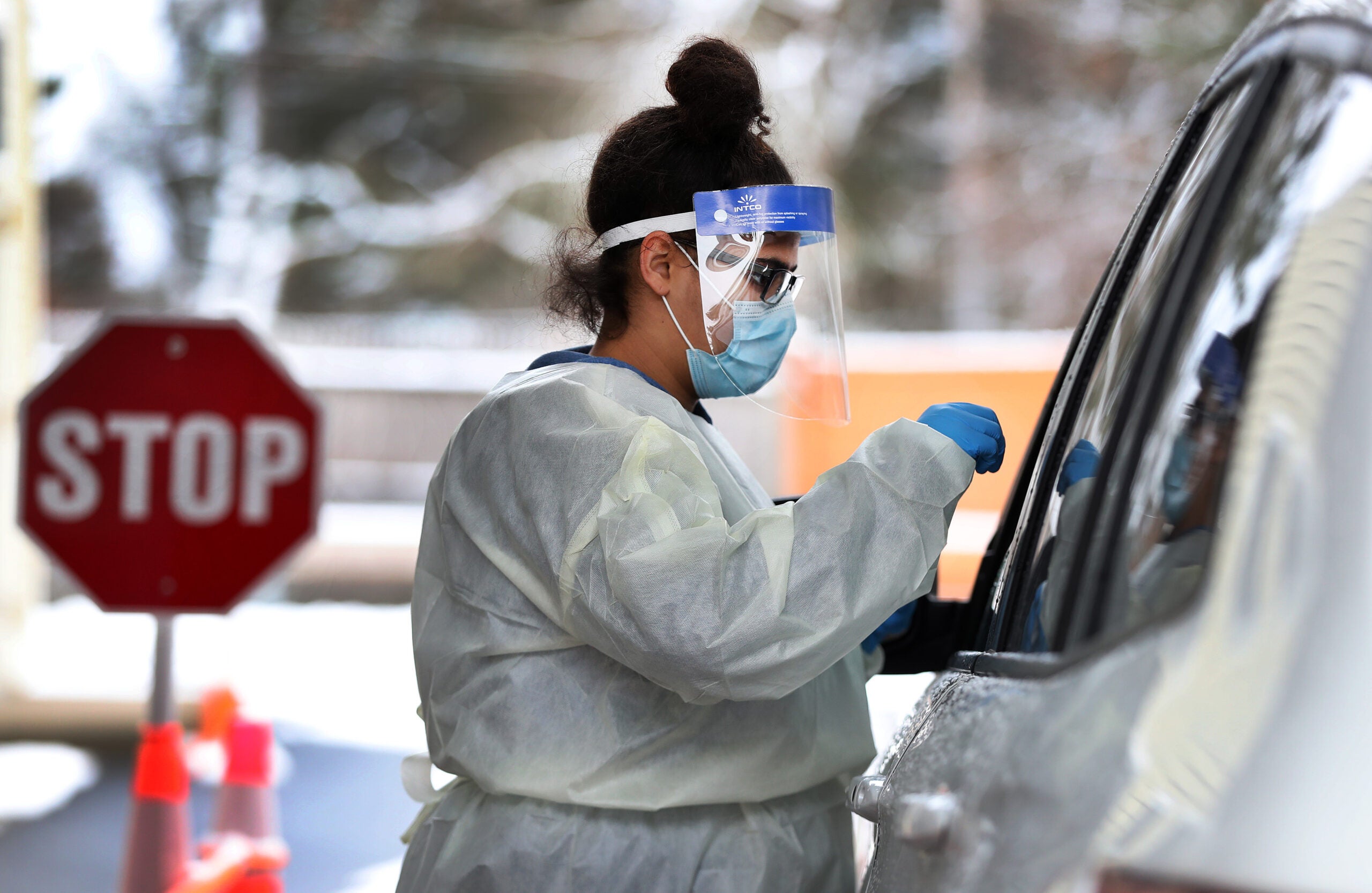 Mass. reports 1,885 new COVID-19 cases, 23 new
deaths 1