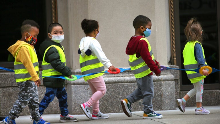 Mass. Early Education board approves mask mandate for
children 5 & up 1