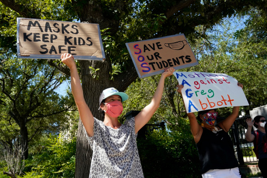 Texas district mandates masks after 2 teachers die in a
week 1
