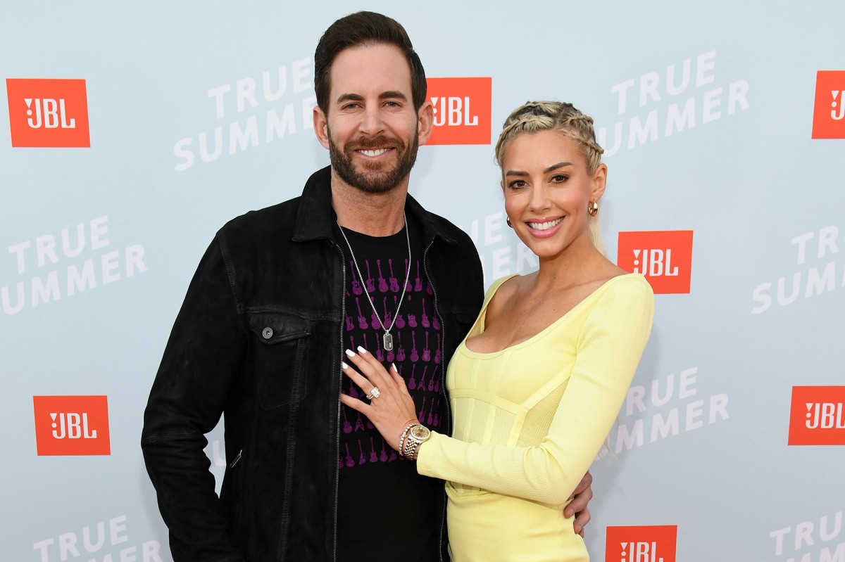 Tarek El Moussa tests positive for COVID-19 despite being
fully vaccinated 1