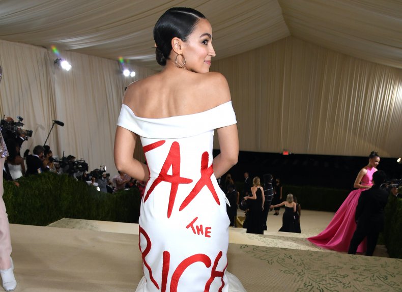 Donald Trump Jr. Mocks Maskless AOC as 'Authoritarian Mask
Karen' at Met Gala 1