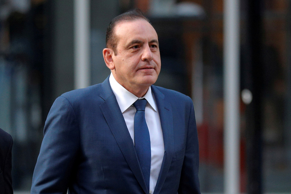 Opening statements kick off first trial of college
admissions scandal 1