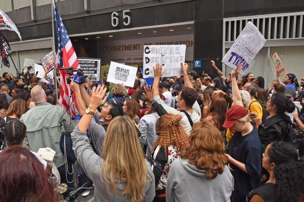 NYC parents just want COVID sanity from public schools — but
they won’t get it 1