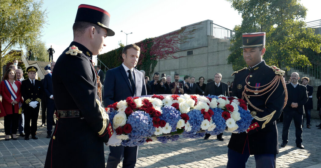 Macron Commemorates 1961 Paris Police Killing of Algerian
Protesters 1