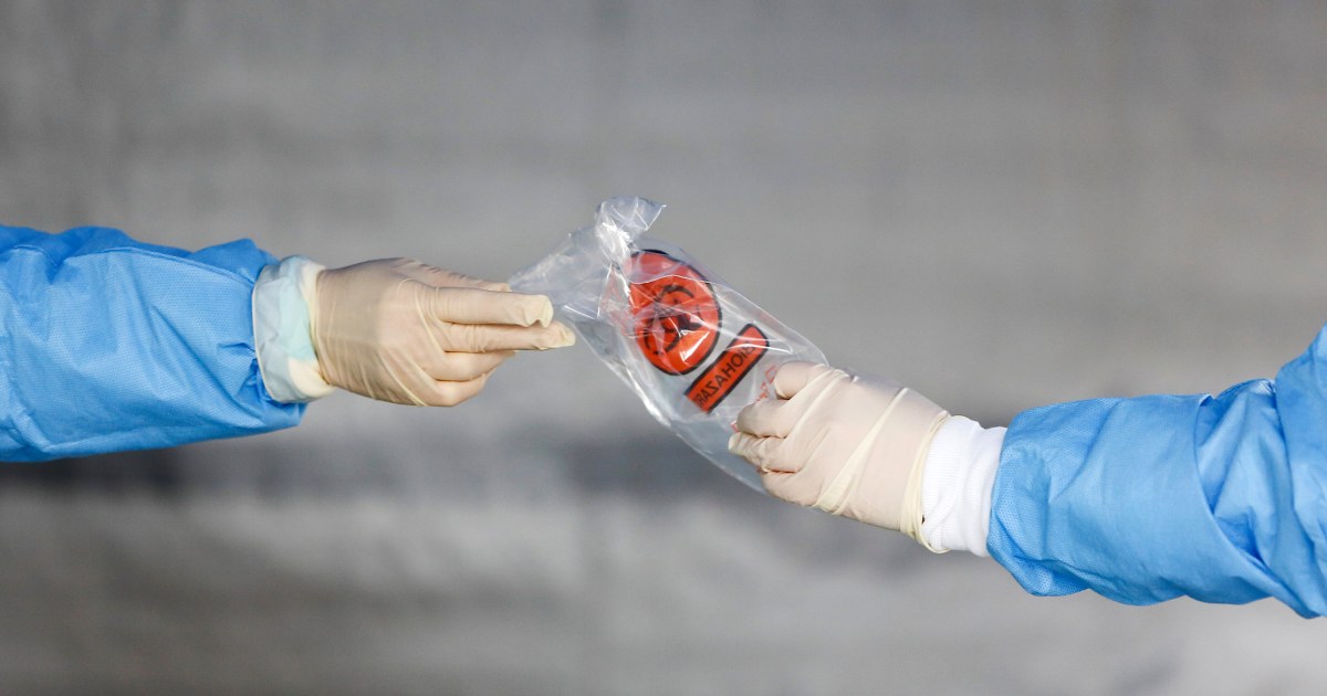 These states have the most coronavirus cases. See the
day-by-day breakdown. 1
