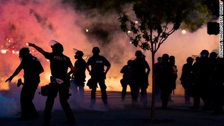 Body cam reveals Minneapolis officers talking about
'hunting' civilians during 2020 protests 1