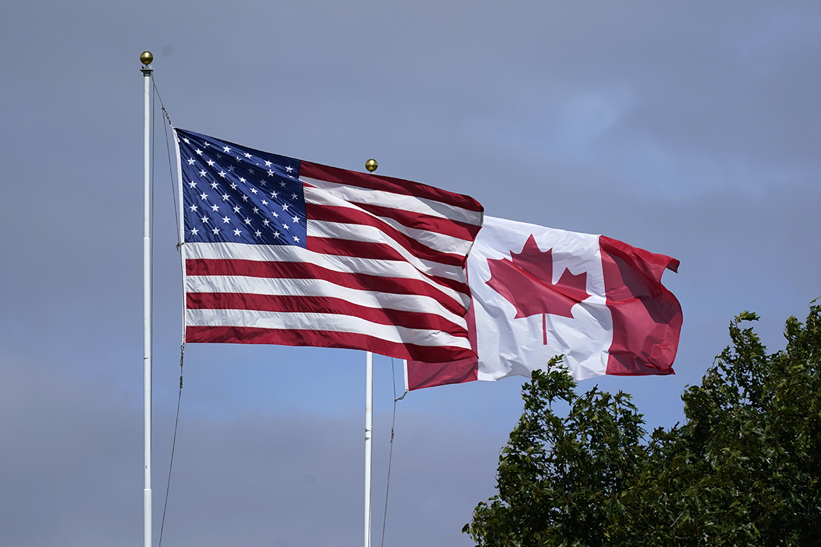 U.S. to reopen its land border to Canadians next
month 1