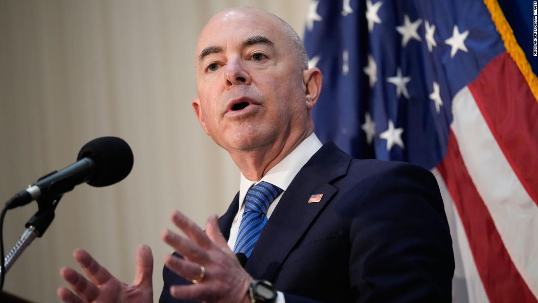 Homeland Security secretary tests positive for
Covid-19 1