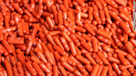 Pfizer says its experimental pill reduces risk of
hospitalization, death from Covid-19 1