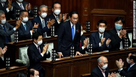 Fumio Kishida takes office as Japan's new Prime
Minister 1