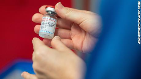 FDA to take up Moderna, J&J Covid-19 booster
questions this week 1