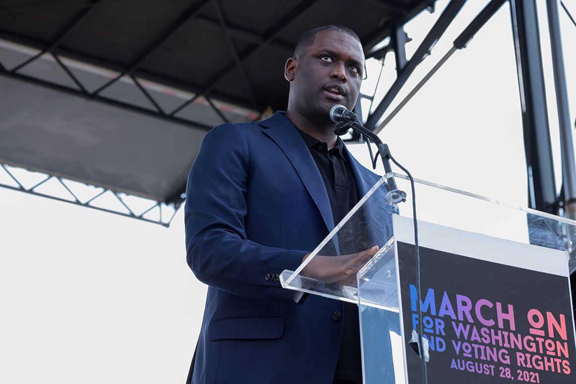 Frustrated voting-rights advocates claw for opening on
Senate filibuster 1
