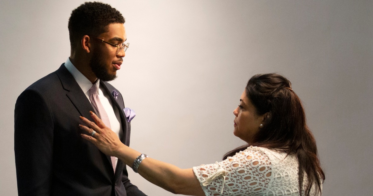 NBA player Karl-Anthony Towns on losing 8 relatives from
Covid-19 1