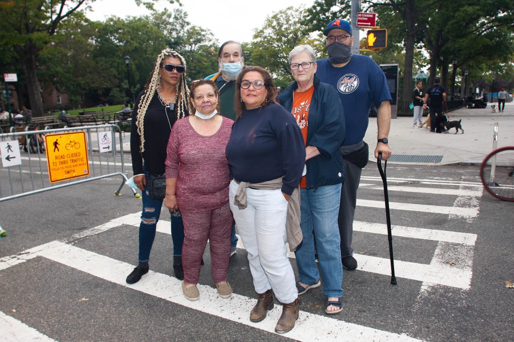 Jackson Heights residents unite against NYC’s ‘dangerous’
Open Streets initiative 1
