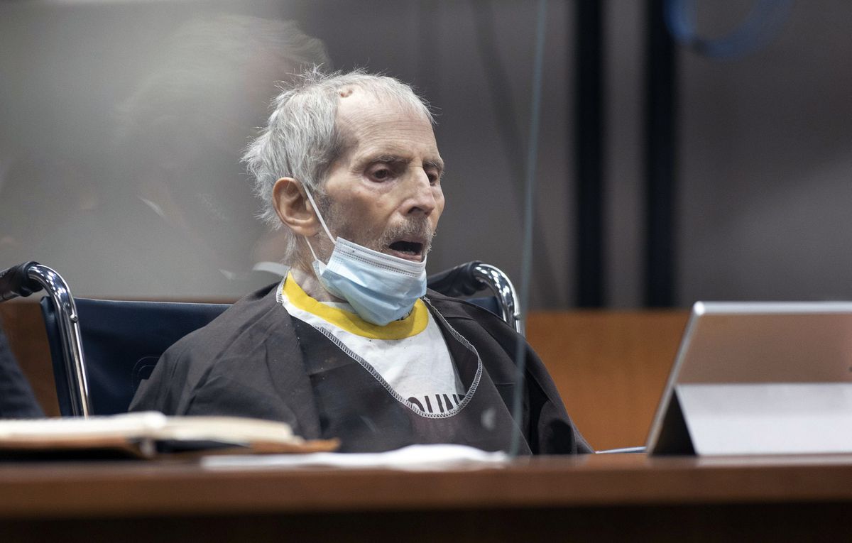 Convicted killer Robert Durst on ventilator with COVID-19,
lawyer says 1 Convicted killer Robert Durst on ventilator with COVID-19,
lawyer says 1