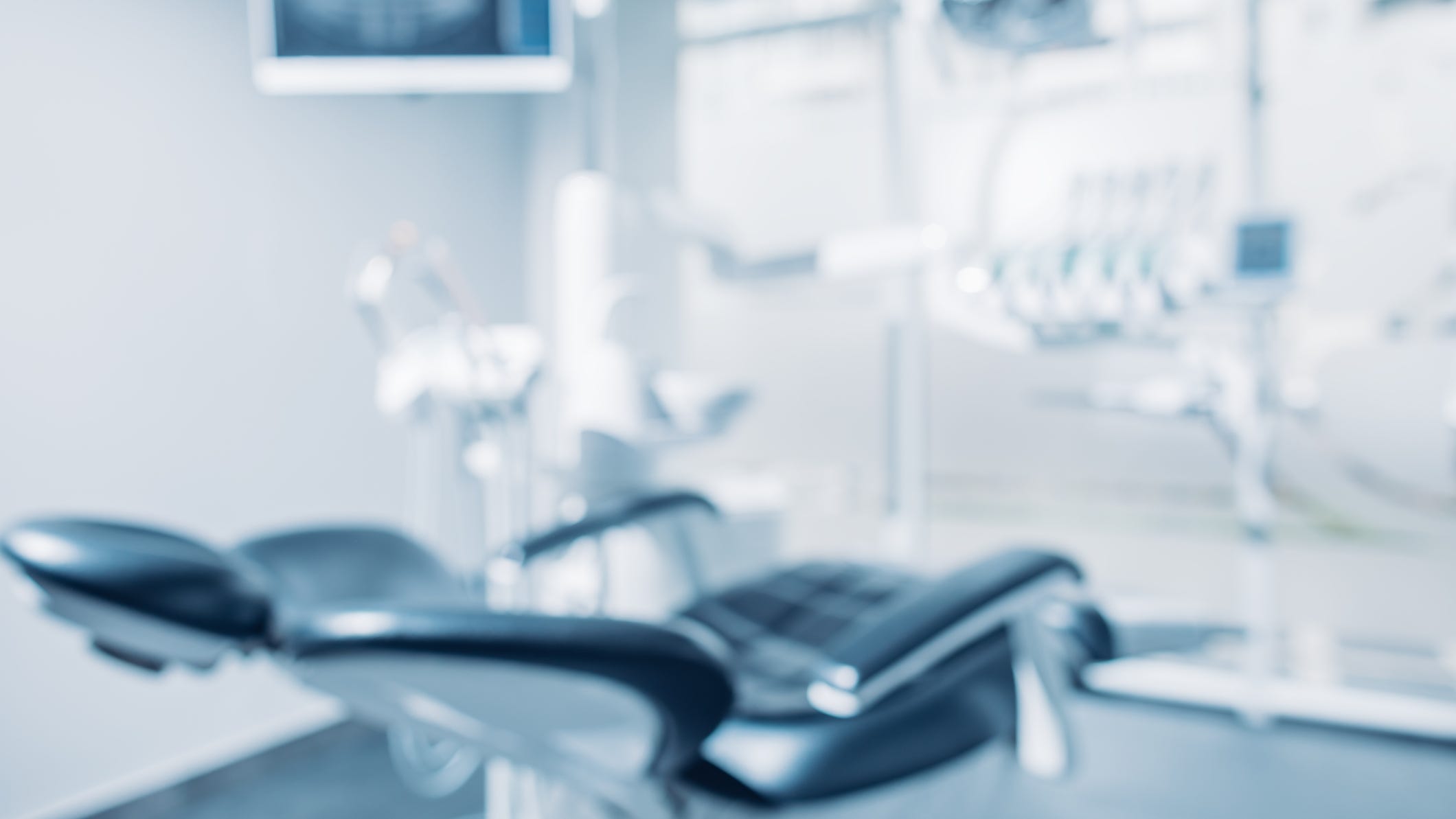 Iowa fines dental hygienist $100 for coming into work after
positive COVID-19 test 1