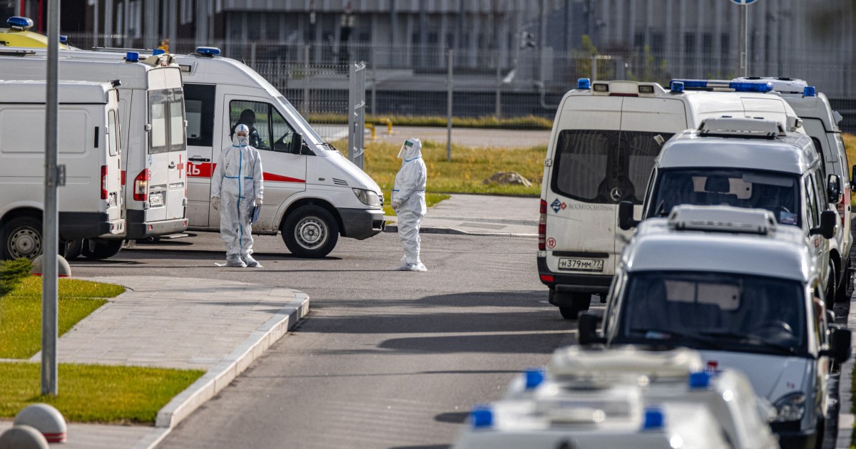 Russia hit by largest daily number of new coronavirus
infections 1